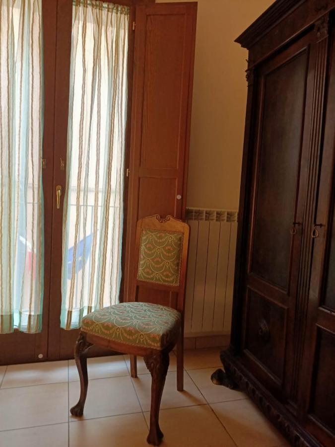 Le Ginestre Lägenhet Sulmona Exteriör bild